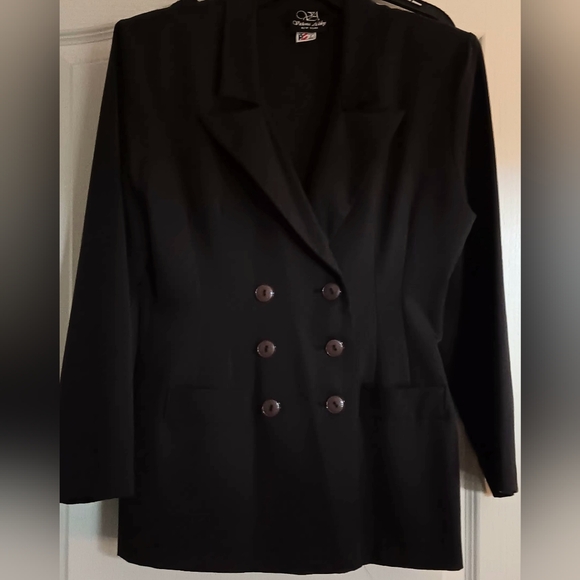 Victoria Ashley Blazer - Picture 5 of 5